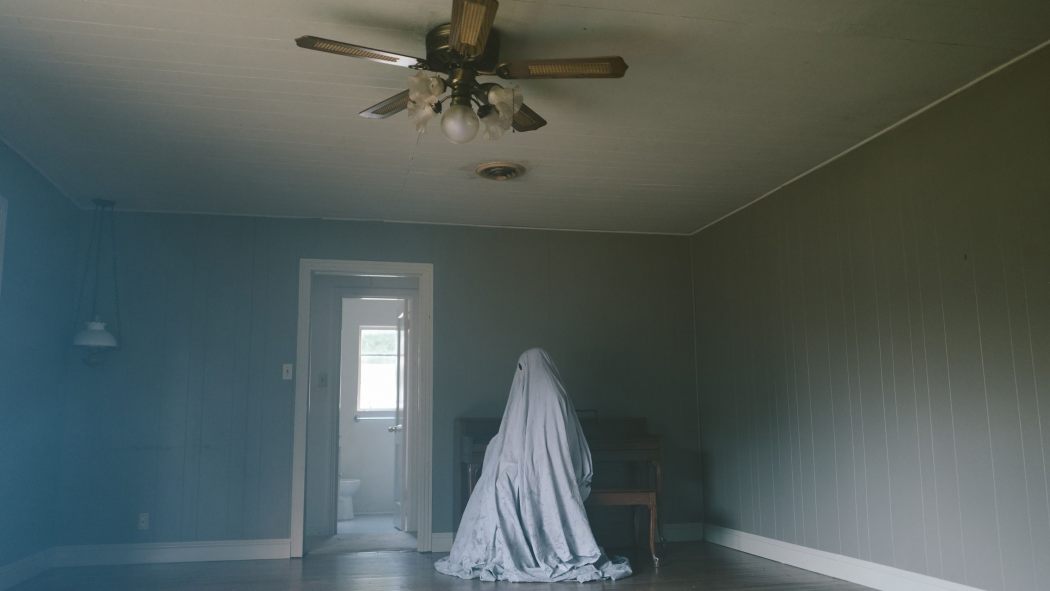Ridley Scott And David Lowery To Produce Occult Magick Series Fantasia 2017 Review A Ghost Story Is An Experimental Emotional Masterpiece