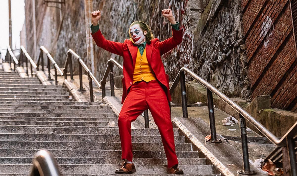 Please Enjoy Two New Images From Todd Phillips' JOKER Movie ...